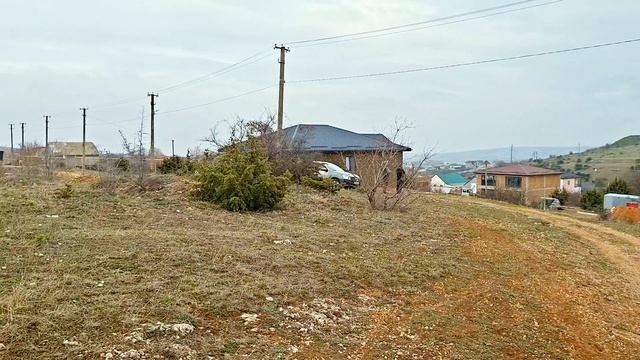 Старый Крым, участки рядом с лесом и можжевельниками 6 ижс соток 1.4 млн.руб.
