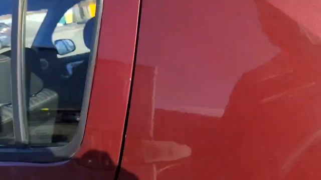 Рено Сандеро 2012