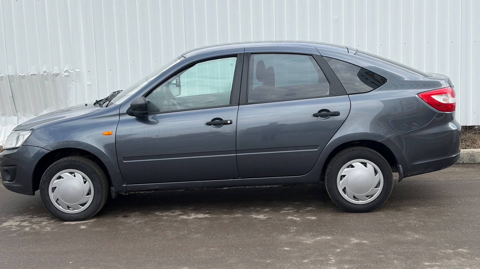 Продается Лада Гранта Лифтбэк