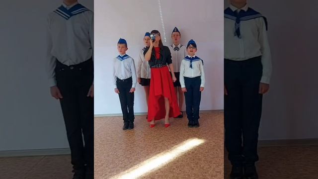 В ДОРОГЕ ТВОИХ ПОБЕД.ИСП.КВАРТЕТ С РУК. СВЕТЛАНОЙ ДАНЧЕНКО. МУЗ. ИЛЬНУРА ГАНИЕВА. СЛ. Ю. СОБОЛЯ