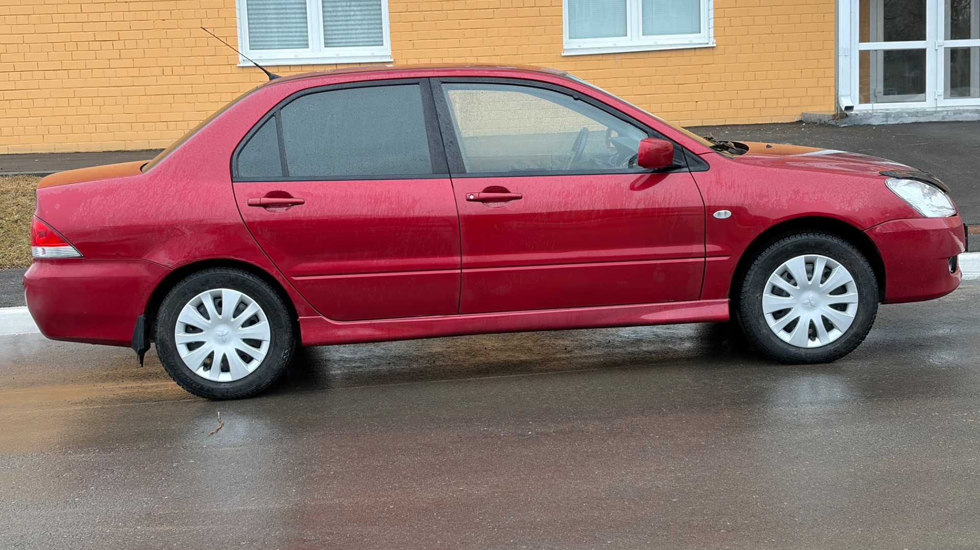 Продается Лансер 9 акпп