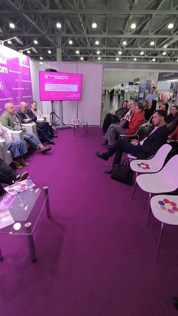 Нейросети в текстиле: революция уже началась — смотрите, что обсуждали на Текстильлегпром 2026