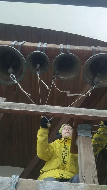 Храм мученика Иоанна Воина, г. Берёзовский, колокола