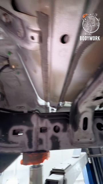 Антикоррозийная обработка днища автомобиля Toyota Land Cruiser Prado 120