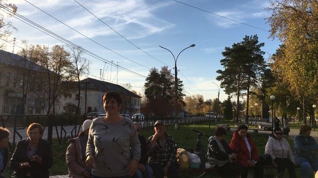 Ольга Танцы у фонтана и не только Поет Валерий Байнов