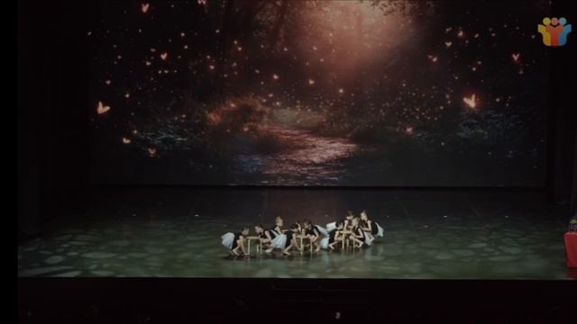 9949287d6f497b34356ee04f2f6604c4