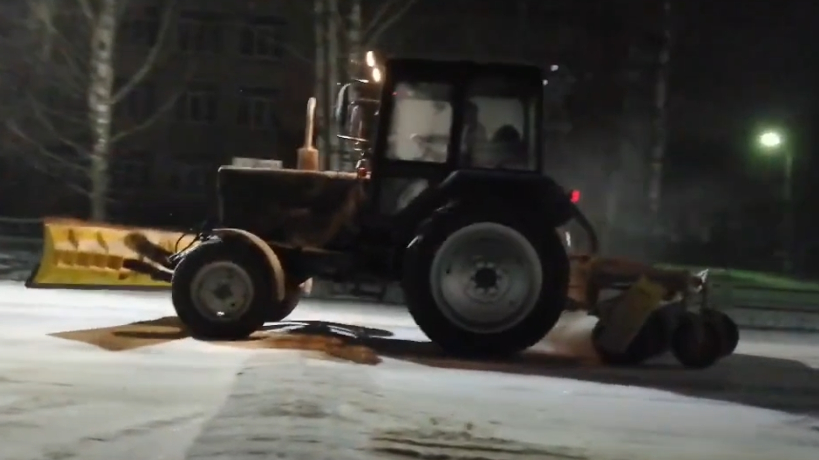 очистка дорог от снега 255 часть снято в 2023 году