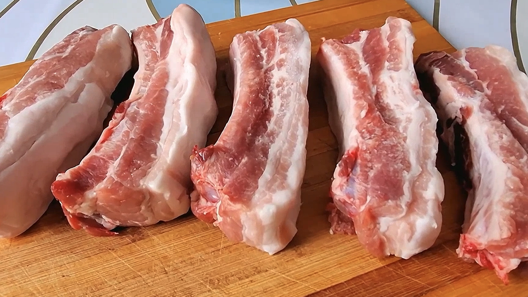 Сочные рёбрышки! Простой и очень вкусный рецепт!