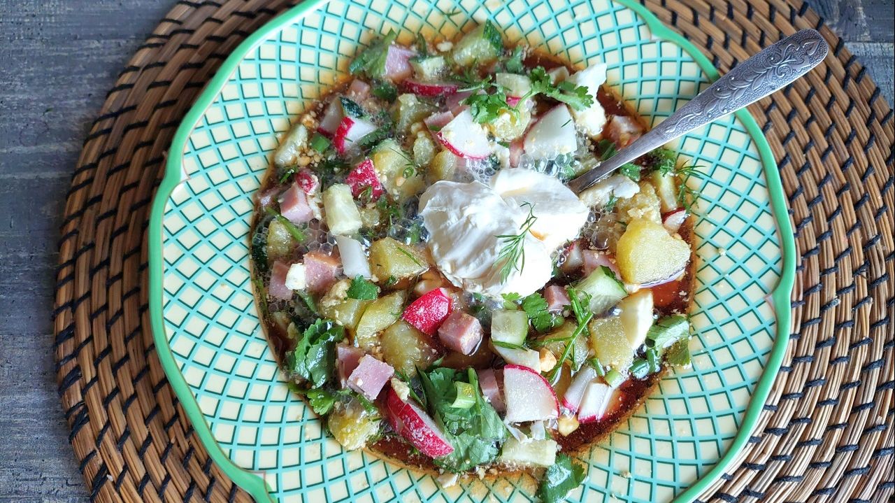 Многоликая окрошка. Один из вариантов приготовления. Окрошка с ветчиной.