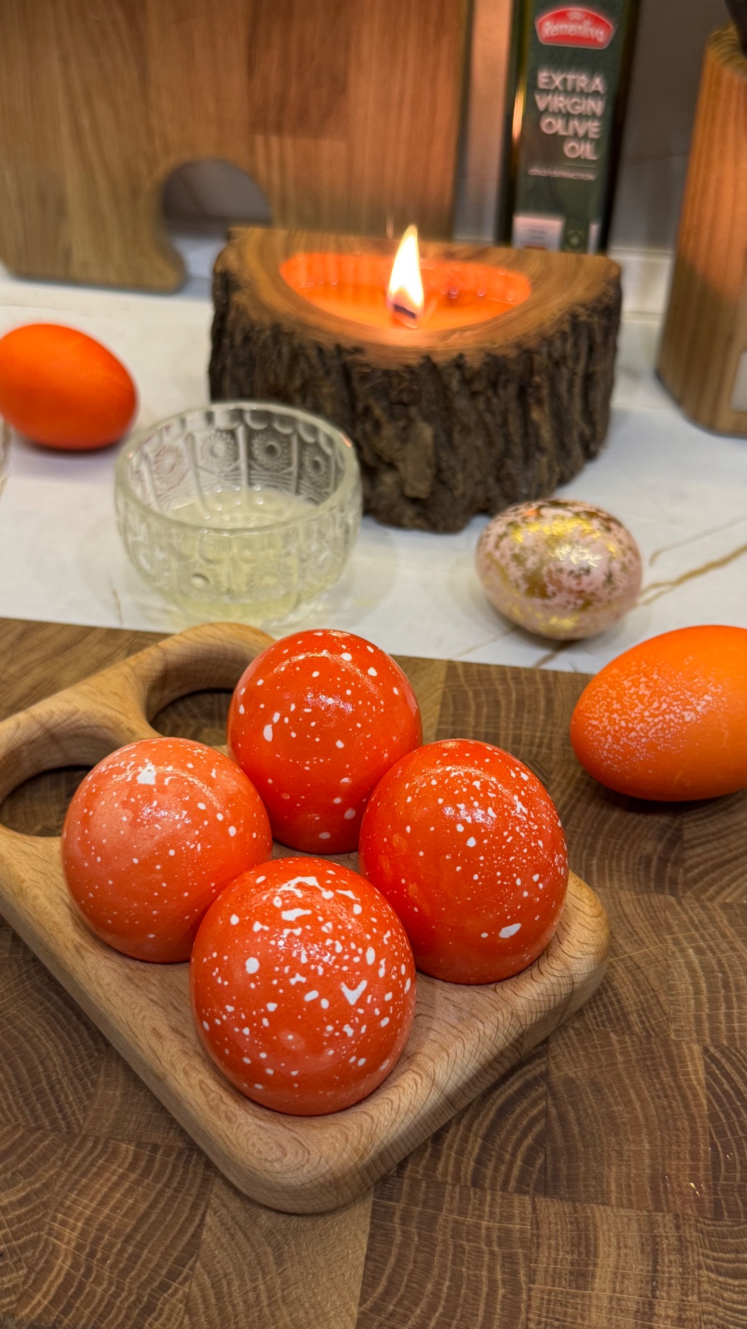 Три варианта окраски яиц