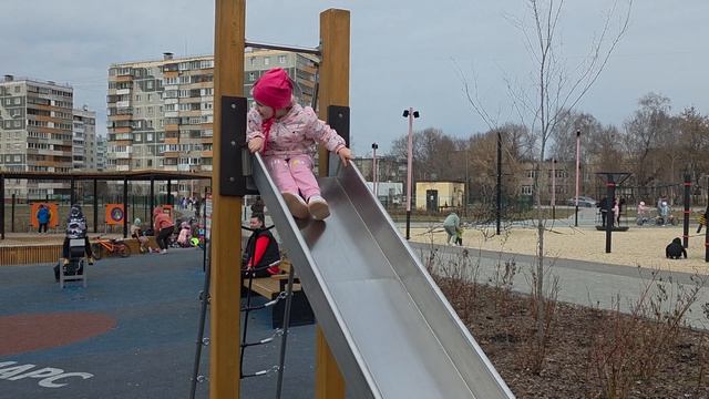 Космическая площадка на улице Луначарского г.Миасс