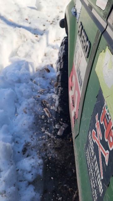 BFG MT по снегу рулит.