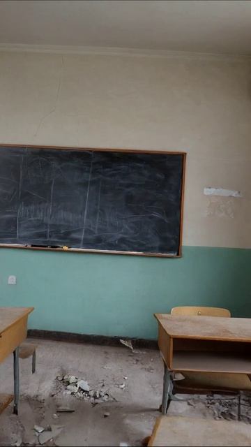 Печальная память о заброшенном классе #заброшенное #школа #пустота