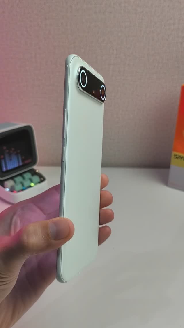 TECNO SPARK Slim - ОЧЕНЬ ТОНКИЙ и ЛЕГКИЙ СМАРТФОН 🔥 144 Гц, AMOLED, 1.5К, 🔈 СТЕРЕО, 50 МП