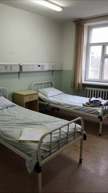Опустошенные палаты: заброшенные надежды #больница #безысходность #одиночество