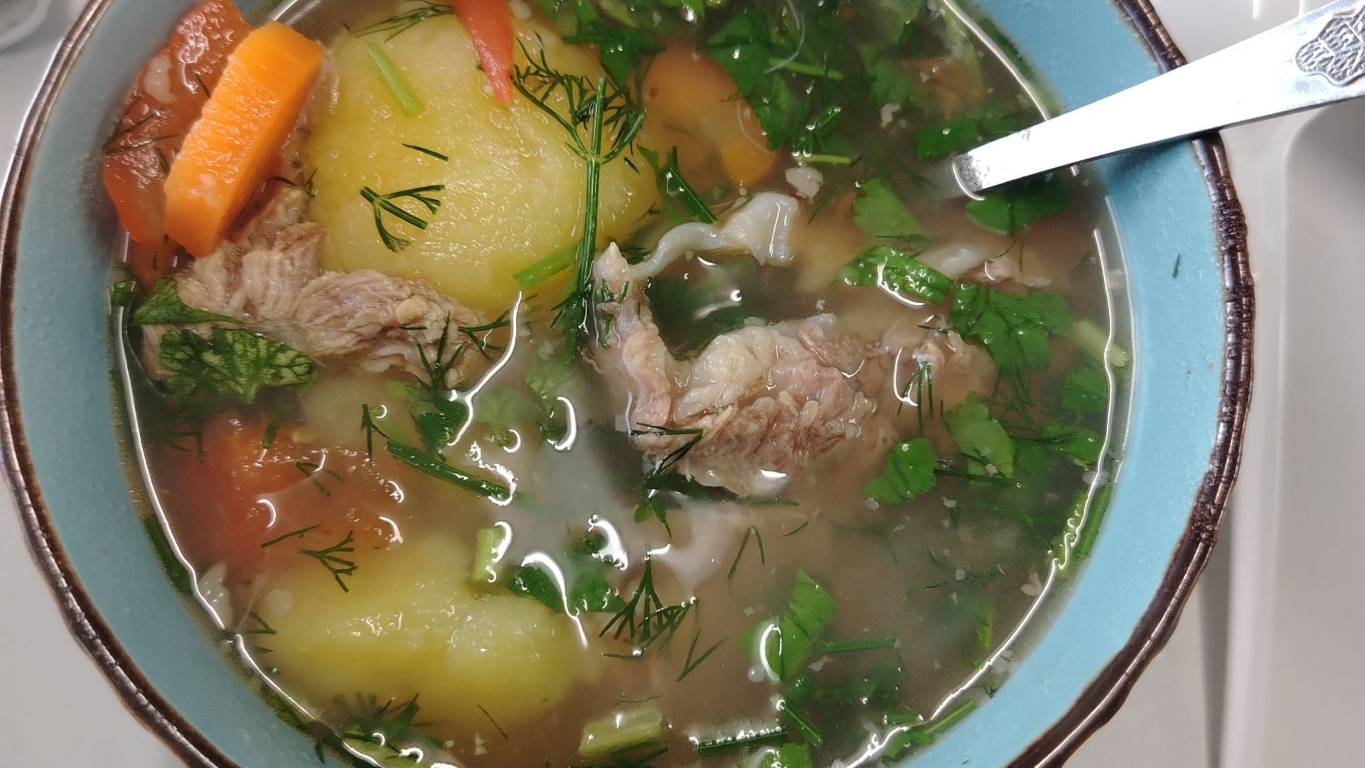 Шурпа в казане