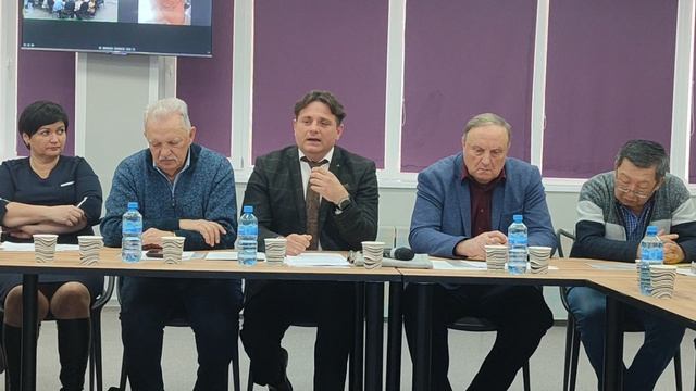 Общественному контролю НЕТ, -сказал зам пр общ палаты, рук. НП УК Александр Козоброд См. в описании.