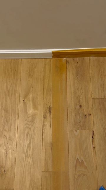 Обновили массив дуба не снимая плинтусов👌#циклевкапаркета #работавкайф #массивнаядоска