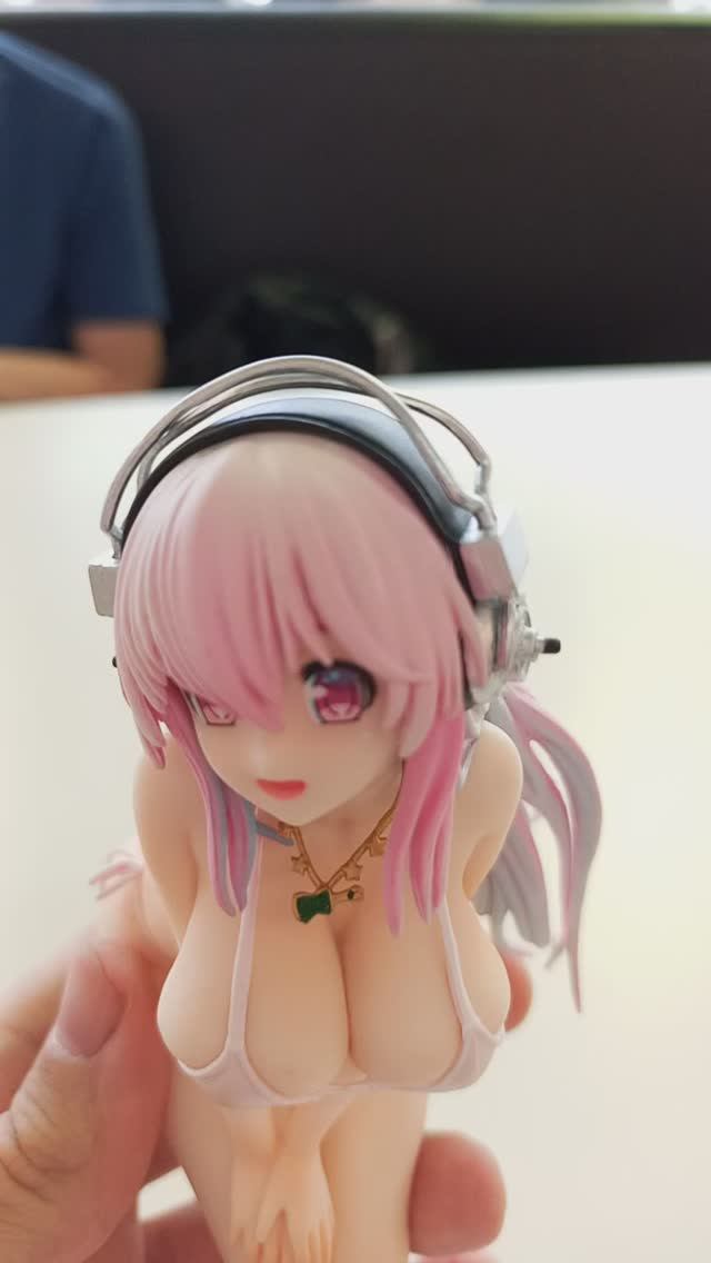 Аниме фигурка Супер Сонико