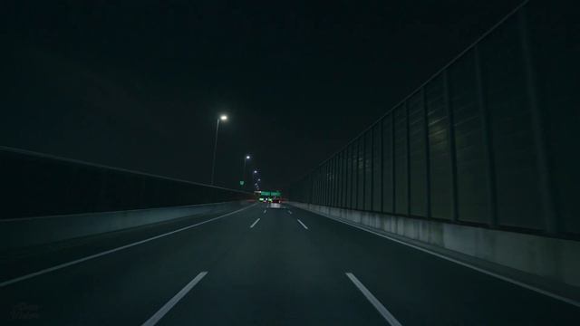 Ночная поездка по Токийской скоростной автомагистрали - расслабляющие лоу-фай ритмы