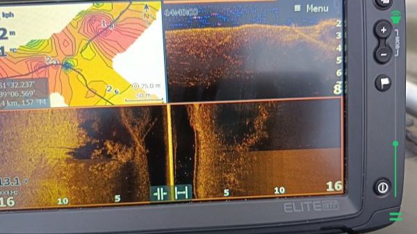 54215906844ac7e6ad6e02ed9efa984d