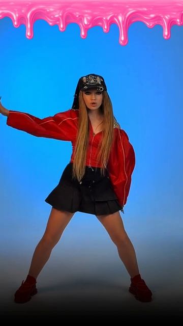 13-летнюю BETSY ЗАХЕЙТИЛИ за трек про 