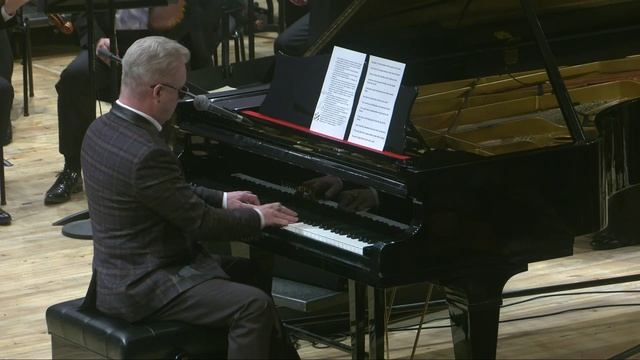 Hallelujah, I Love Her So с оркестром