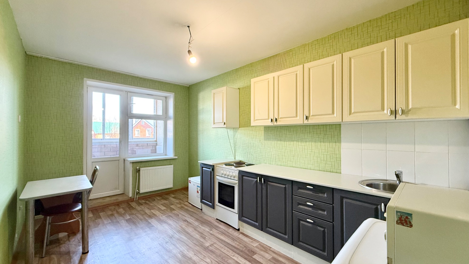 В продаже двухкомнатная квартира в НЮР