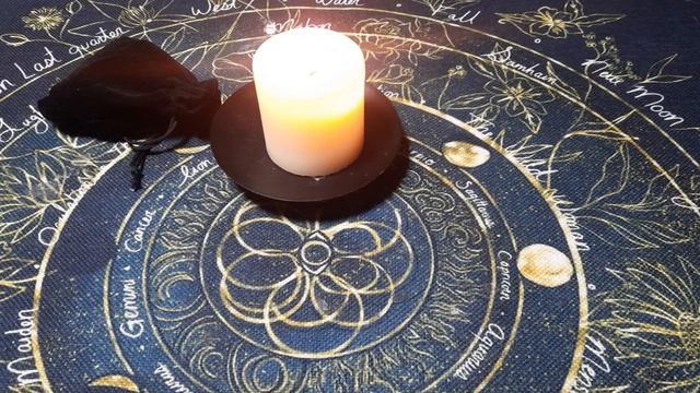 КАК ВЕСТИ СЕБЯ НА КЛАДБИЩЕ #эзотерика #магия #ритуалы #обряды