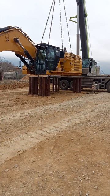 Так то я логистикой занимаюсь, а стримы это для души) Сборка экскаватора