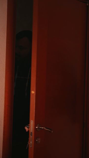 Ожидание: суровый спец. Реальность: смотреть до конца...