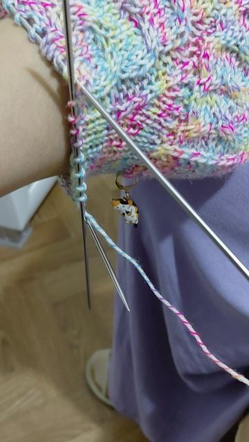 Вяжу носочек...