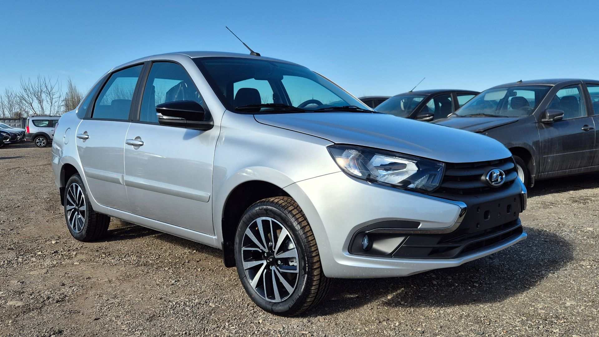 GRANTA (Гранта) много ли Китайщины в тебе в 26 году? Разберем комплектацию Клаб (Club) #grantaclub