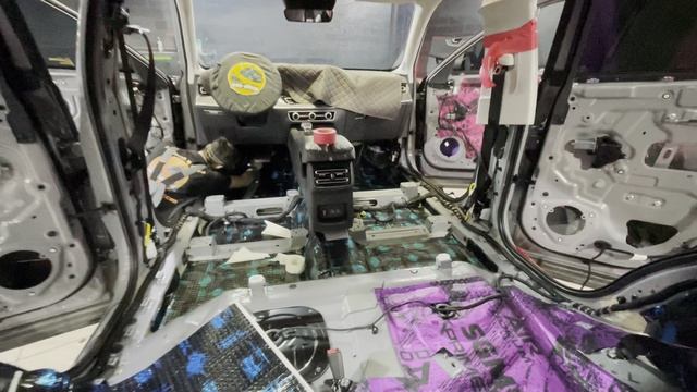 Китайский премиум: Шумоизоляция Hongqi HS5 в Мос-Олимп