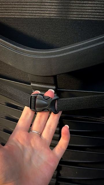 Вибромассажное кресло Calviano Milan Air Black