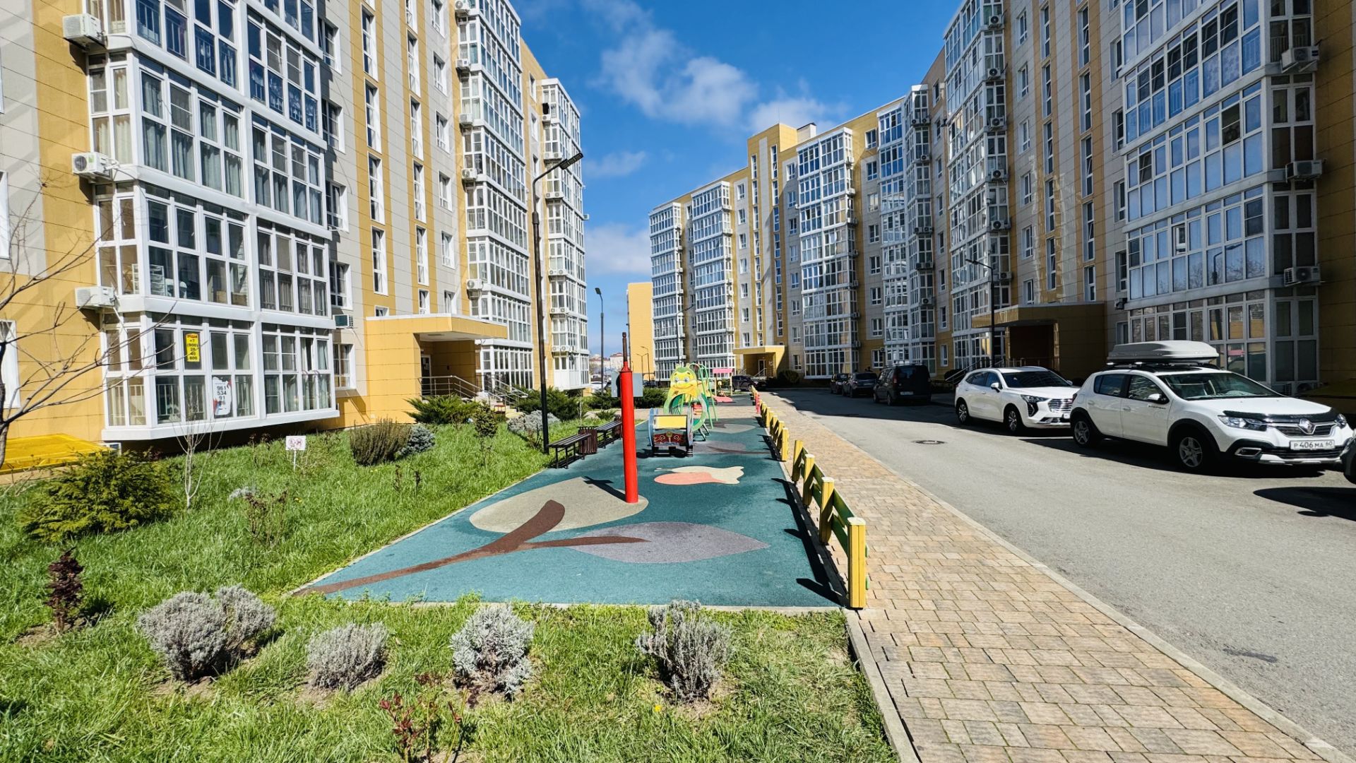 Квартира 71м2 свободной  планировки ЖК Времена года г. Анапа