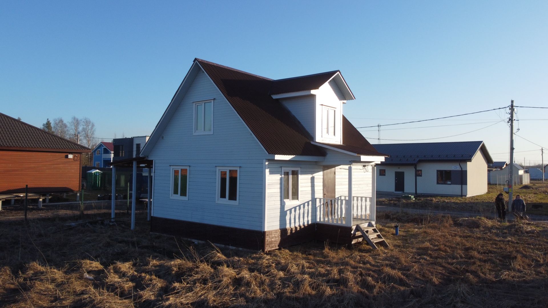 Дом-пряник в п.Кобралово, ИЖС 7 соток, до ж/д 10 минут