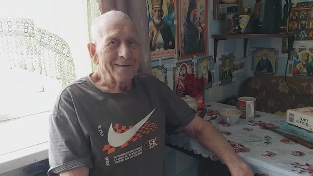 Чаепитие у Николая Ивановича.