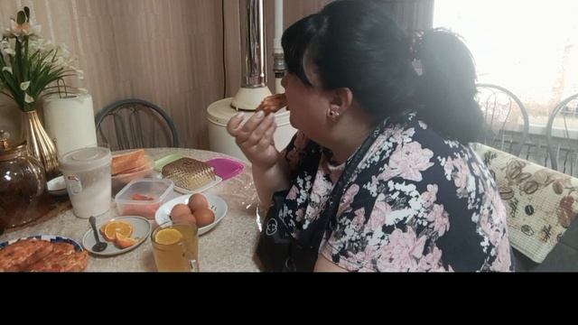 захотелось сегодня поболтать😊, и выдумать что то на завтрак🥪