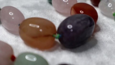 Колье из самоцветов