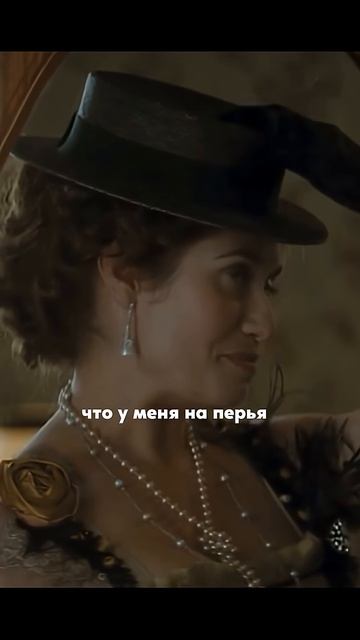 ‘Прежде чем выйти из дома, посмотрите в зеркало и снимите одну вещи’ #кокошанель #chanel #shorts