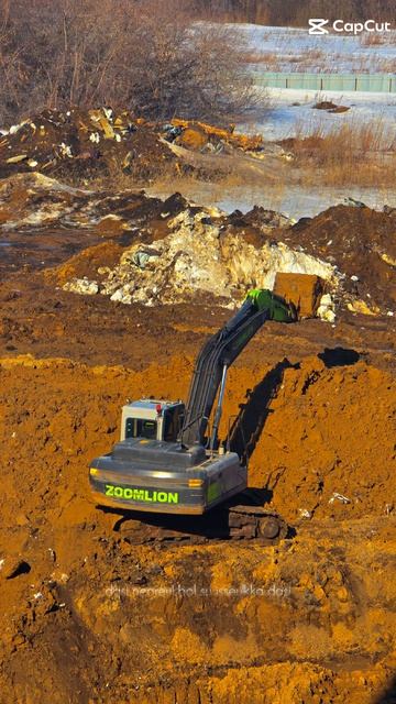 2 апреля 2026 года: копка котлована под фундамент. 🚧🏗️ #копка #котлован #фундамент