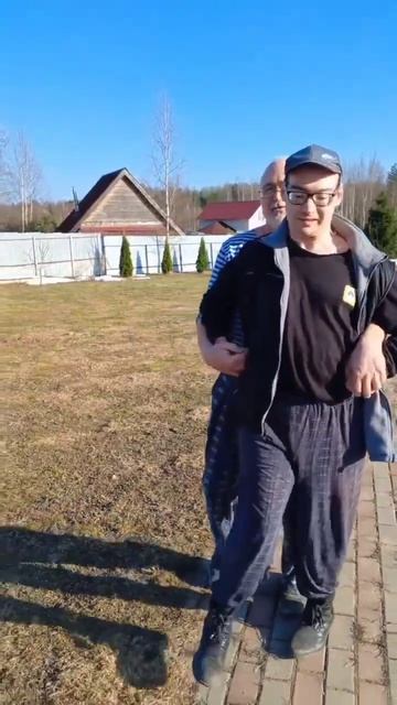 видео с прогулкой растянулась на несколько дней.mp4