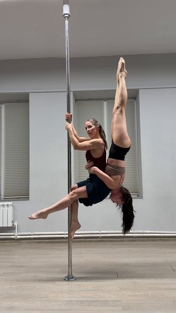 Пилон дуэт Pole Dance Duo
