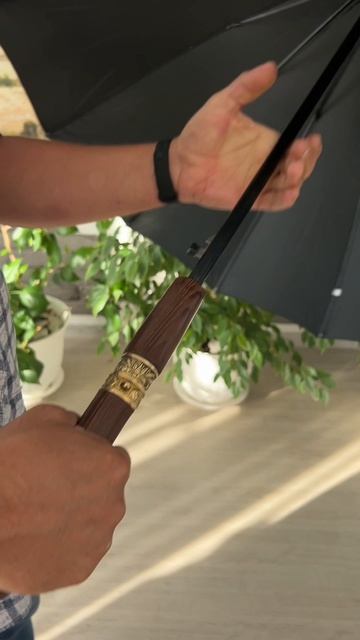 Классический зонт с клинком