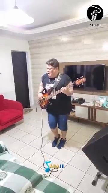 Лучший бас гитарист  [get.gt]