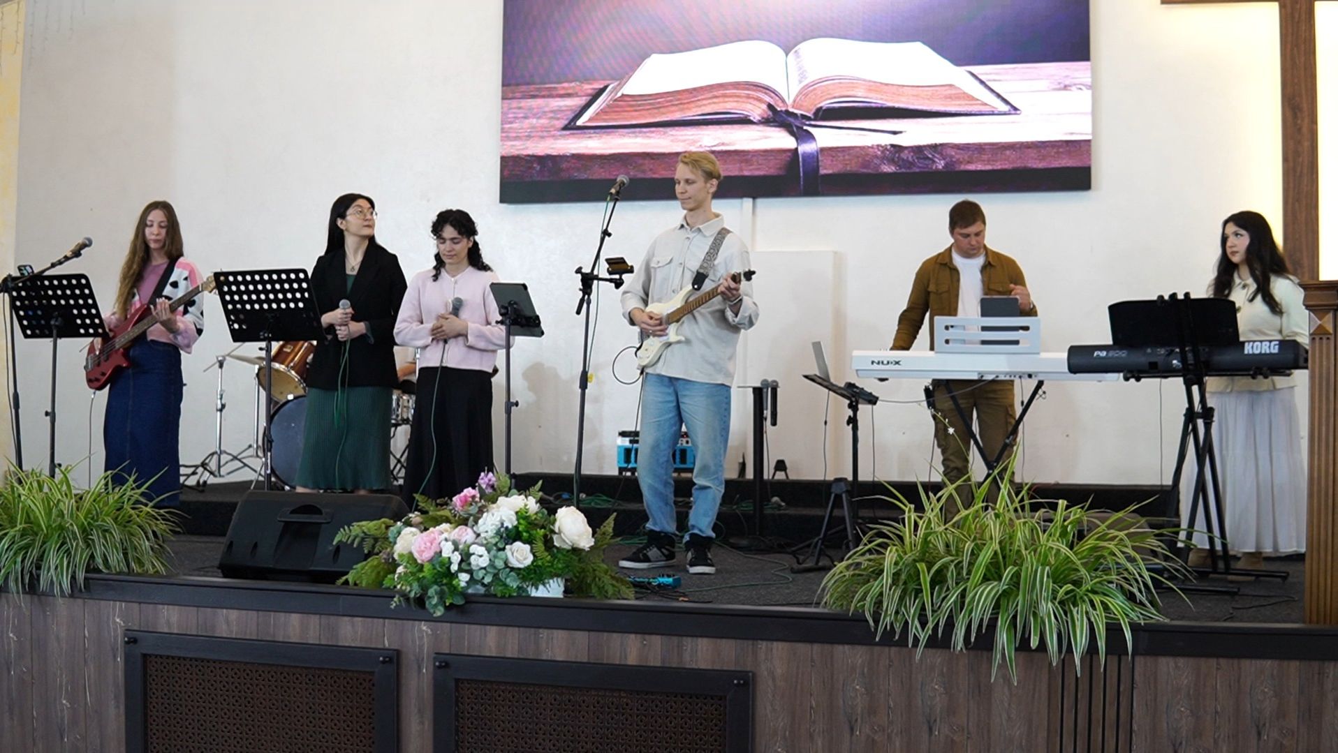 Прославление молодежной группы церковь Христа Спасителя | 29 марта 2026