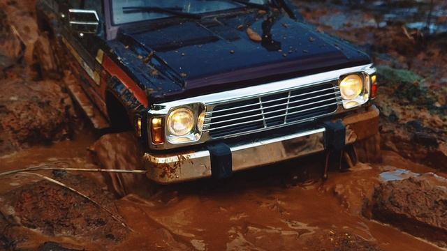 Rlaarlo TK07 масштабный радиоуправляемый трофи грузовик Рэй-Ла-Лоу Испытания на трассе