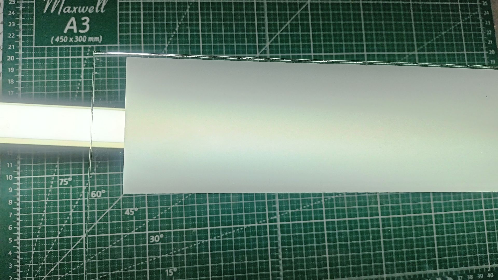 Подготовка пасты IVSATIN-silk Screened Pro к печати.