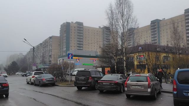 Комендантский пр., 28, корп. 1
Жиляк и трафик